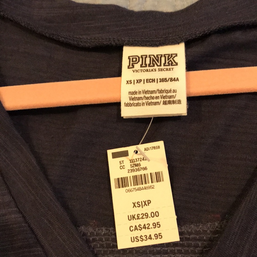 Navy blue V neck shirt - Picture 4 of 4